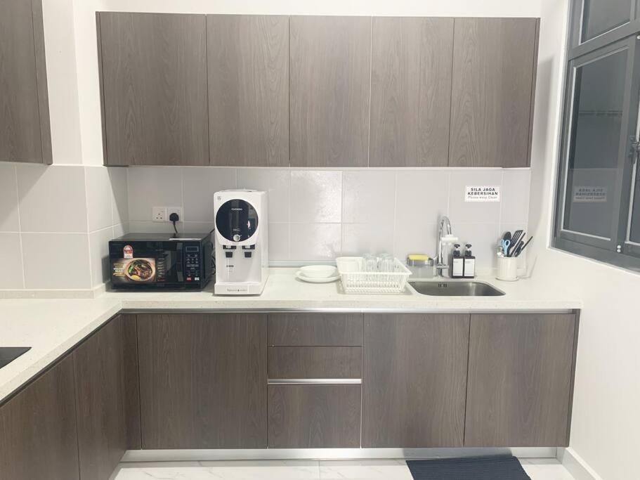 Netflix 2 Bedroom Troika Kota Bharu Homestay 1812 Exterior photo