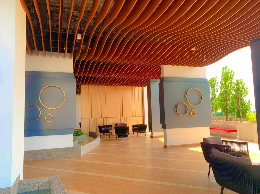 Netflix 2 Bedroom Troika Kota Bharu Homestay 1812 Exterior photo